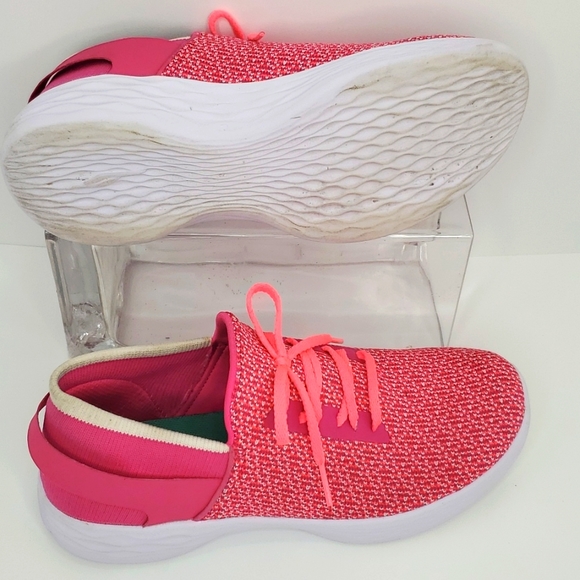 Women Skechers GOwalk Joy athletic sneakers, Size 5, Hot Pink - Picture 3 of 9